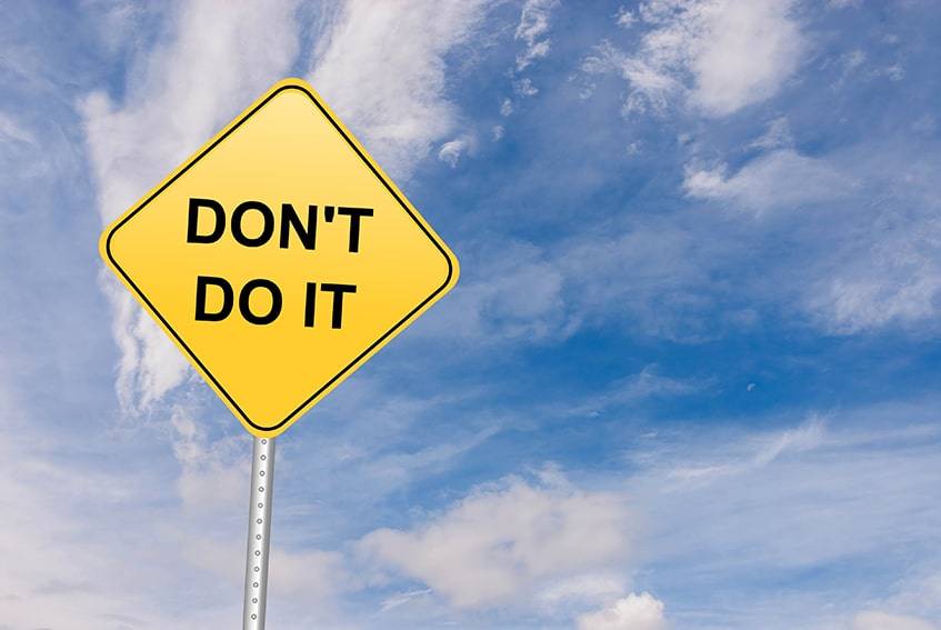 Situations Where You Should Never Use a Greeting